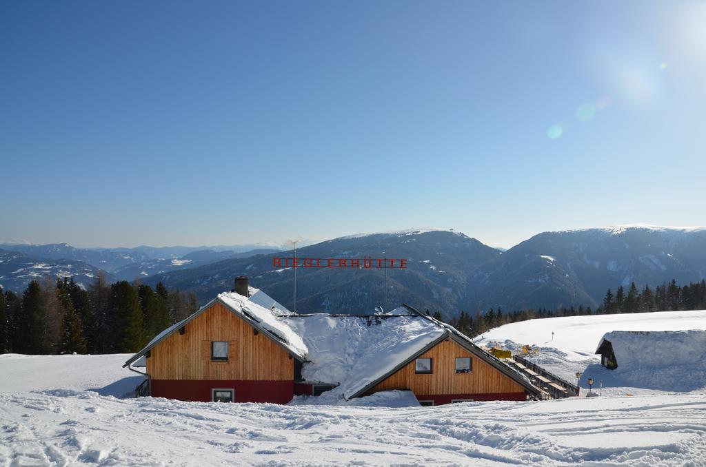 Gasthaus Rieglerhütte Sankt Lorenzen ob Murau Exterior foto