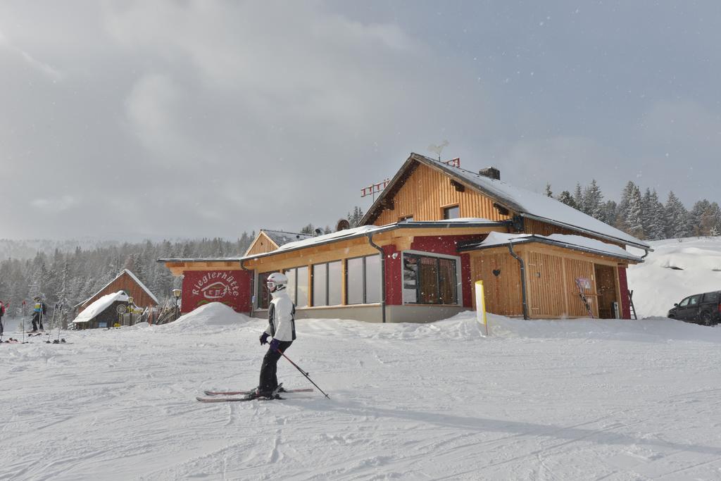 Gasthaus Rieglerhütte Sankt Lorenzen ob Murau Exterior foto